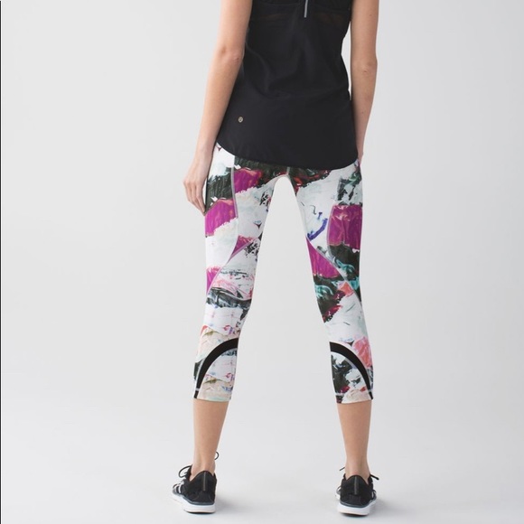 Lululemon run inspire crop II pigment wave - Picture 7 of 10